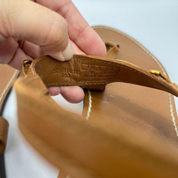 ZARA FLAT LEATHER SANDAL WITH BUCKLE BROWN WOMENS SIZE 38‎ US SIZE 7 - Picture 5 of 6